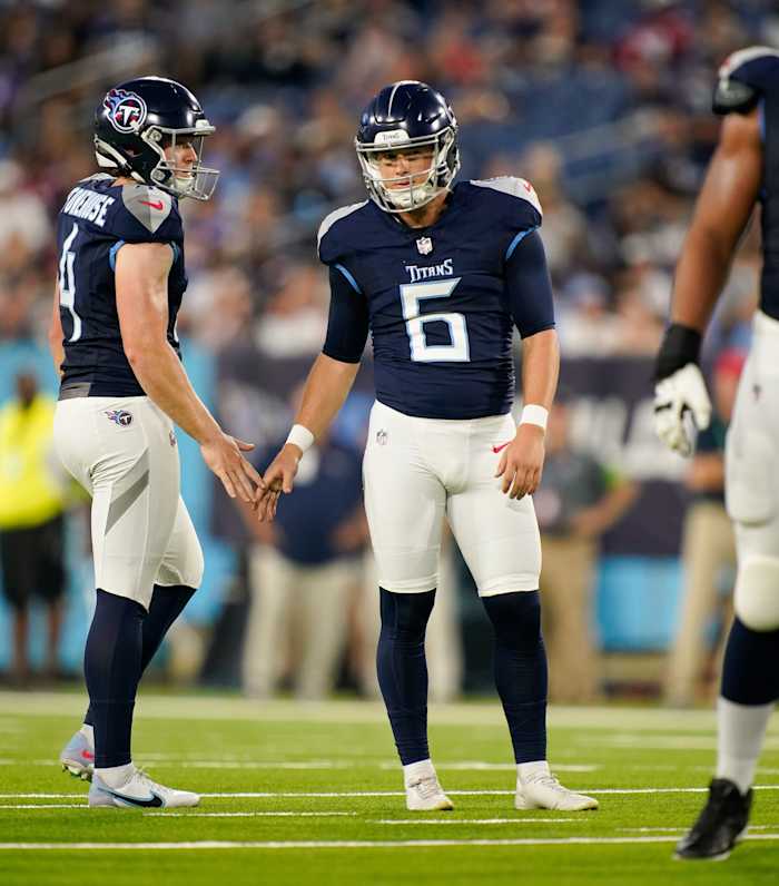Tennessee Titans place kicker Michael Badgley (6) kicks a field goal against the New England Patriots.